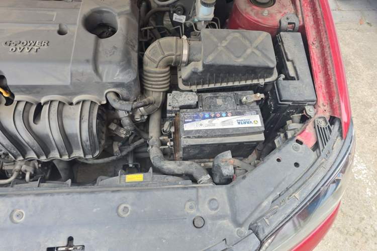 Used Geely Auto Emgrand 2015 Sedan 1.5L CVT Upward Version Engine Bay Left