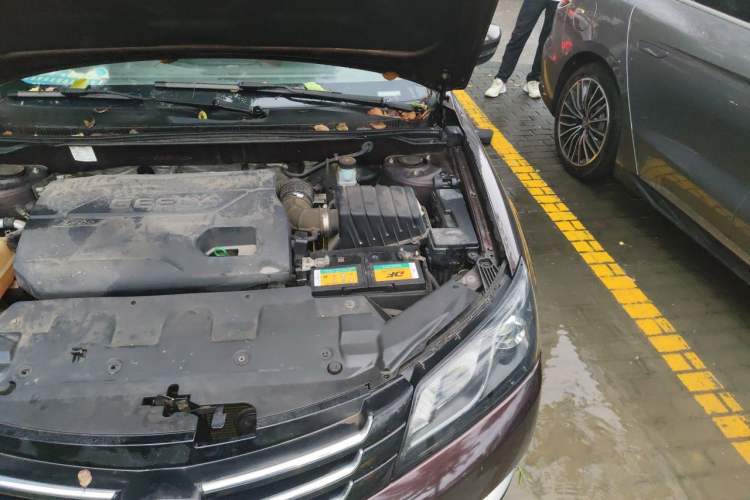 Used Geely Auto Emgrand 2015 Sedan 1.3T Manual Upward Edition Engine Bay Left