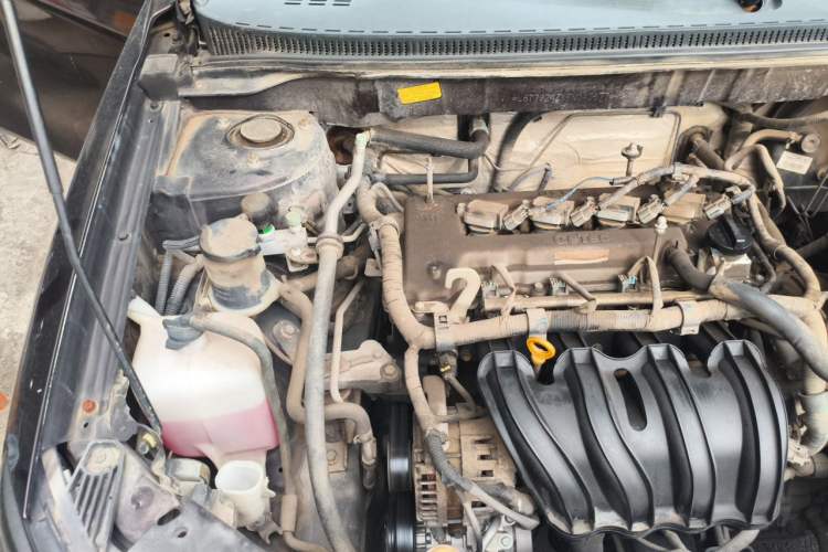 Used Geely Auto Emgrand 2015 Sedan 1.5L CVT Upward Version Engine Bay Right