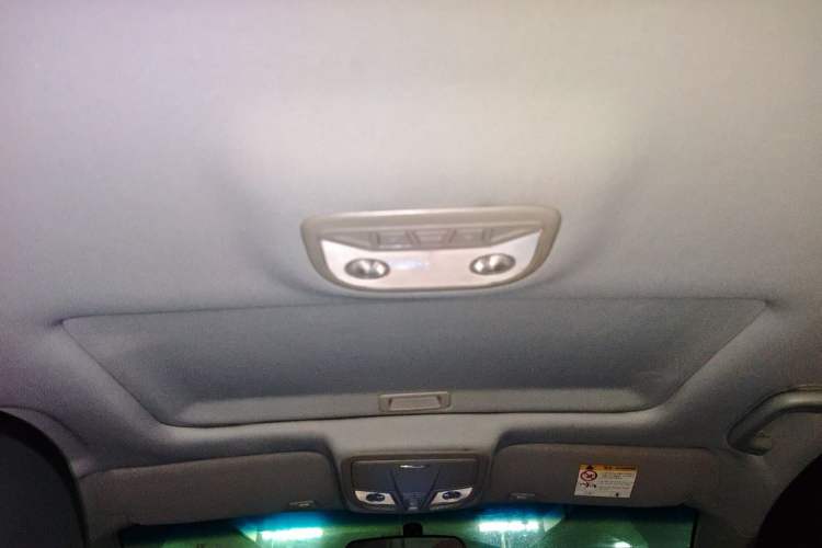 Used Geely Auto Emgrand 2015 Hatchback RS 1.5L Manual - Top Trim Level Headliner