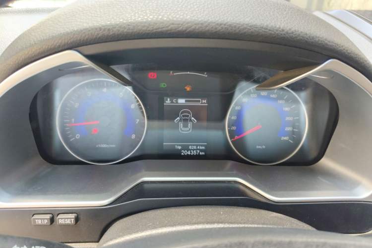 Used Geely Auto Emgrand 2015 Sedan 1.5L Manual - Top Trim Level Instrument Cluster