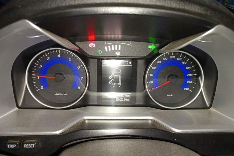 Used Geely Auto Emgrand 2015 Hatchback RS 1.5L Manual - Top Trim Level Instrument Cluster