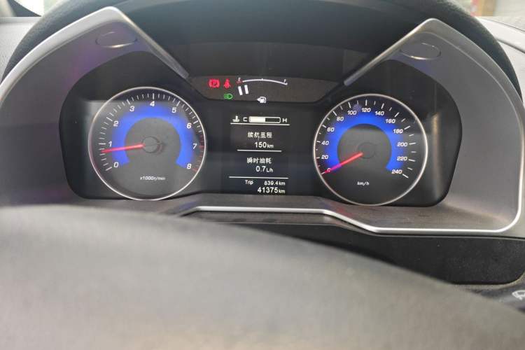Used Geely Auto Emgrand 2015 Sedan 1.5L Manual - Top Trim Level Instrument Cluster