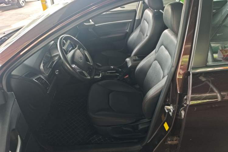 Used Geely Auto Emgrand 2015 Sedan 1.5L CVT Upward Version Left Front Seat