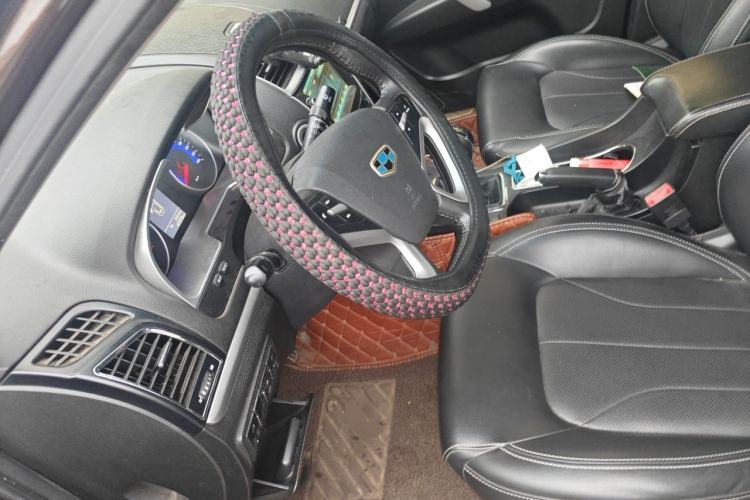 Used Geely Auto Emgrand 2015 Sedan 1.5L Manual - Top Trim Level Left Front Seat
