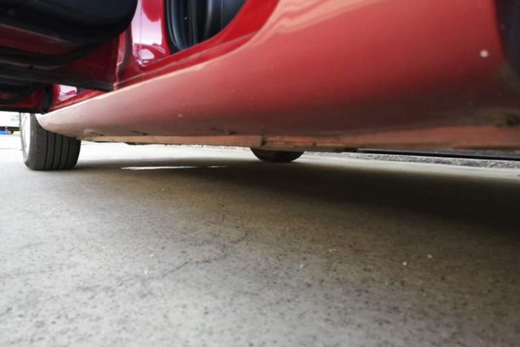 Used Geely Auto Emgrand 2015 Sedan 1.5L Manual - Top Trim Level Left Side Sill