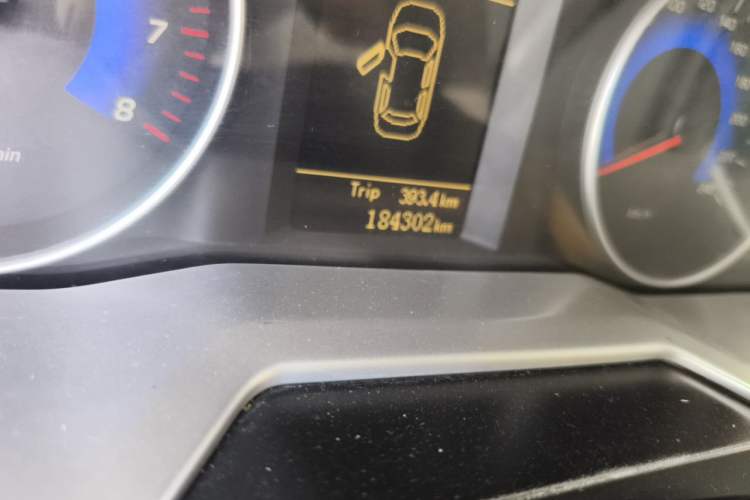 Used Geely Auto Emgrand 2015 Sedan 1.5L Manual - Top Trim Level Odometer Close Up