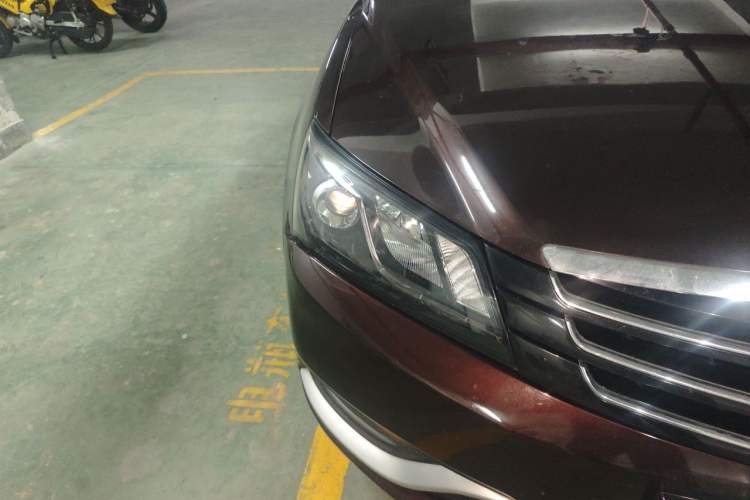 Used Geely Auto Emgrand 2015 Sedan 1.5L Manual - Top Trim Level Right Front Headlight