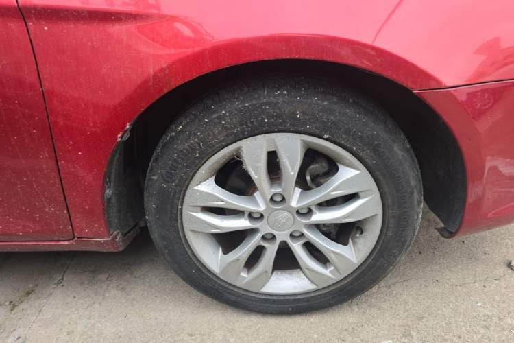 Used Geely Auto Emgrand 2015 Sedan 1.5L CVT Upward Version Right Front Wheel Hub