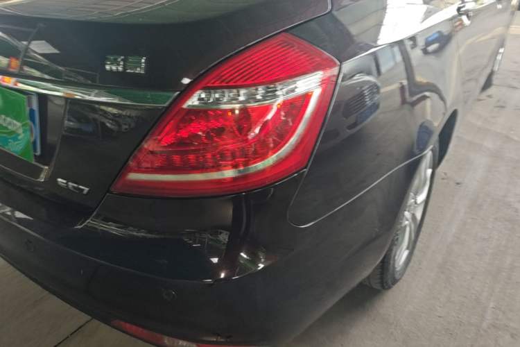Used Geely Auto Emgrand 2015 Sedan 1.5L CVT Upward Version Right Rear Taillight