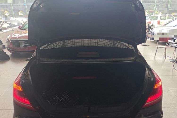 Used Geely Auto Emgrand 2015 Sedan 1.5L Manual - Top Trim Level Trunk