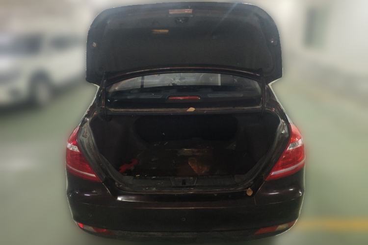 Used Geely Auto Emgrand 2015 Sedan 1.5L Manual - Top Trim Level Trunk
