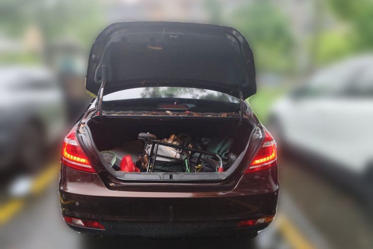 Used Geely Auto Emgrand 2015 Sedan 1.3T Manual Upward Edition Trunk
