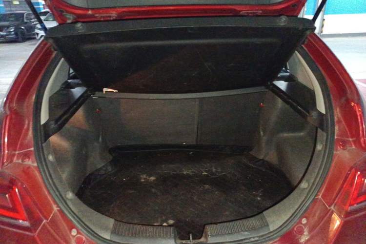 Used Geely Auto Emgrand 2015 Hatchback RS 1.5L Manual - Top Trim Level Trunk
