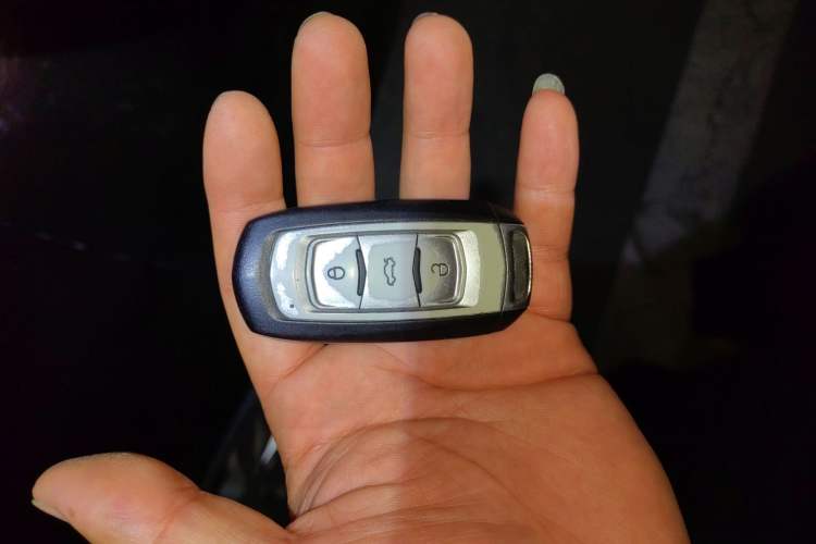 Used Geely Auto Emgrand 2015 Sedan 1.5L Manual - Top Trim Level Vehicle Key