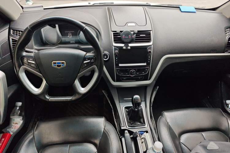 Used Geely Auto Emgrand 2015 Sedan 1.5L Manual - Top Trim Level Center Console