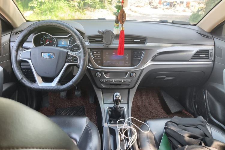 Used Geely Auto Emgrand 2015 Hatchback RS 1.5L Manual - Top Trim Level Center Console