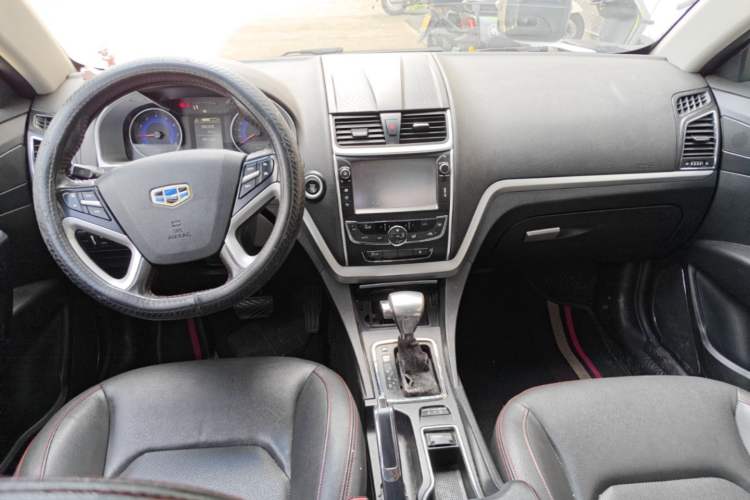 Used Geely Auto Emgrand 2015 Sedan 1.5L CVT Upward Version Center Console