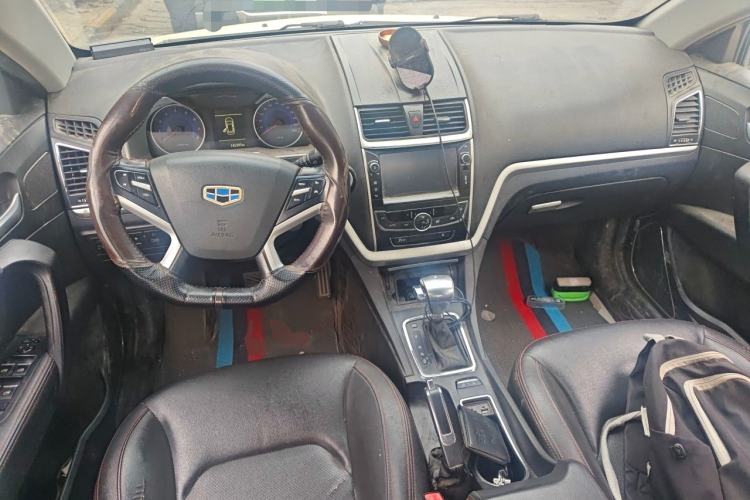 Used Geely Auto Emgrand 2015 Sedan 1.5L CVT Upward Version Center Console