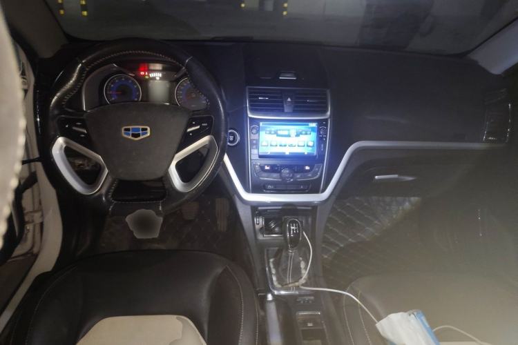 Used Geely Auto Emgrand 2015 Hatchback RS 1.5L Manual - Top Trim Level Center Console