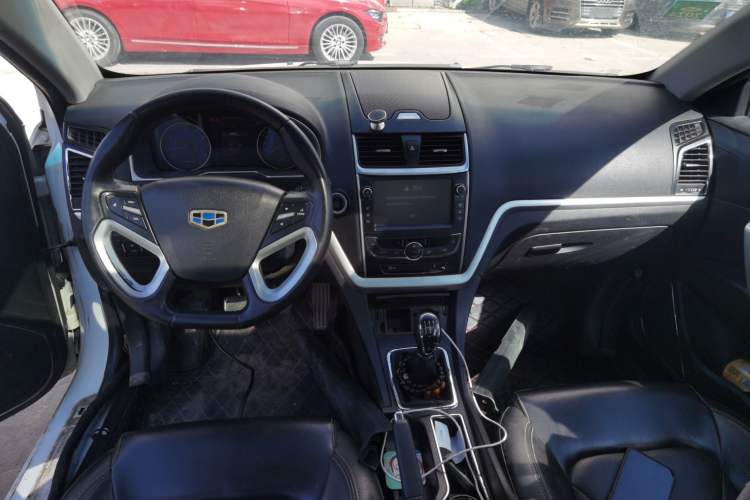 Used Geely Auto Emgrand 2015 Sedan 1.5L Manual - Top Trim Level Center Console