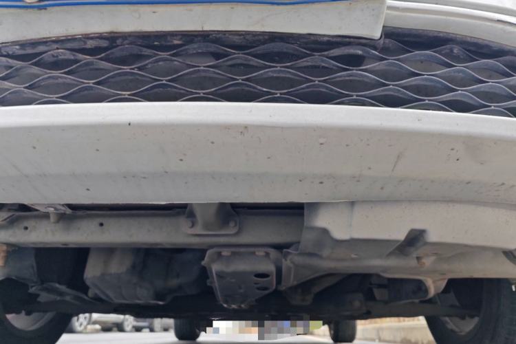 Used Geely Auto Emgrand 2015 Sedan 1.5L Manual - Top Trim Level Chassis Front
