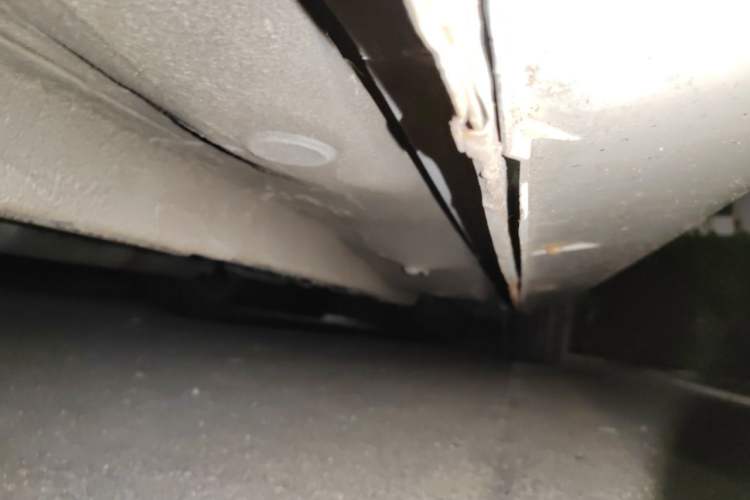 Used Geely Auto Emgrand 2015 Sedan 1.5L Manual - Top Trim Level Chassis Front Left