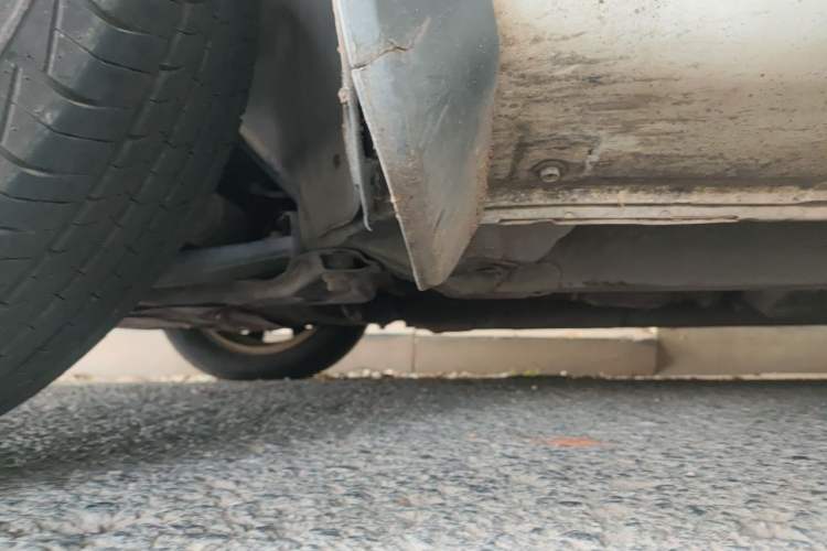 Used Geely Auto Emgrand 2015 Sedan 1.5L CVT Upward Version Chassis Front Left