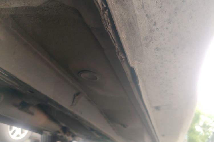 Used Geely Auto Emgrand 2015 Sedan 1.5L CVT Upward Version Chassis Front Left