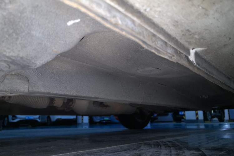Used Geely Auto Emgrand 2015 Sedan 1.3T CVT Upward Edition Chassis Front Left