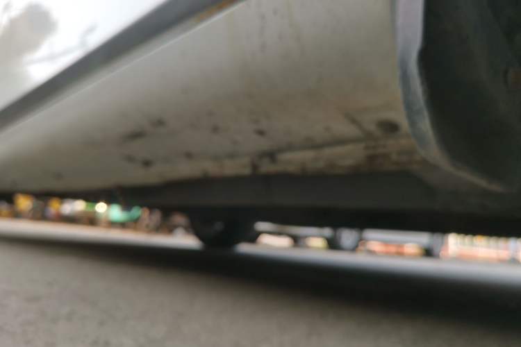 Used Geely Auto Emgrand 2015 Sedan 1.5L Manual - Top Trim Level Chassis Front Right