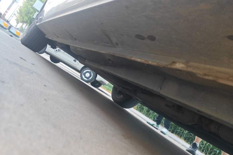 Used Geely Auto Emgrand 2015 Hatchback RS 1.5L Manual - Top Trim Level Chassis Front Right
