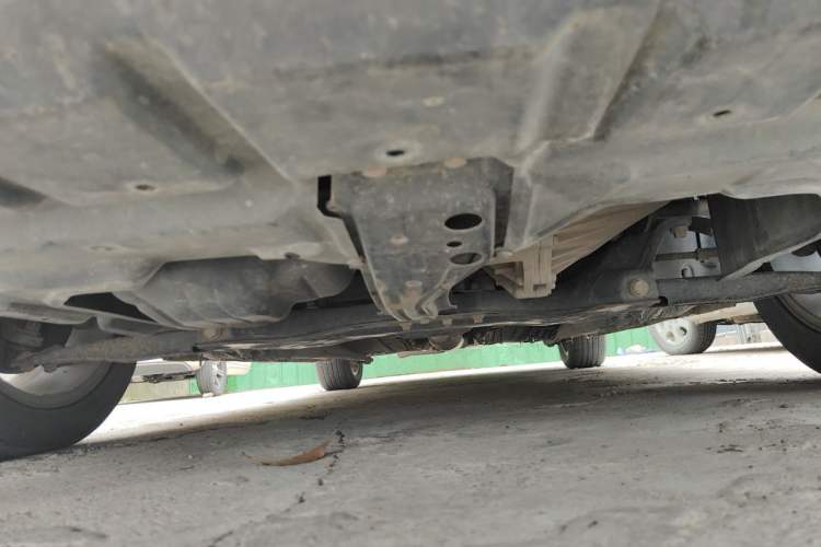 Used Geely Auto Emgrand 2015 Sedan 1.5L Manual - Top Trim Level Chassis Front