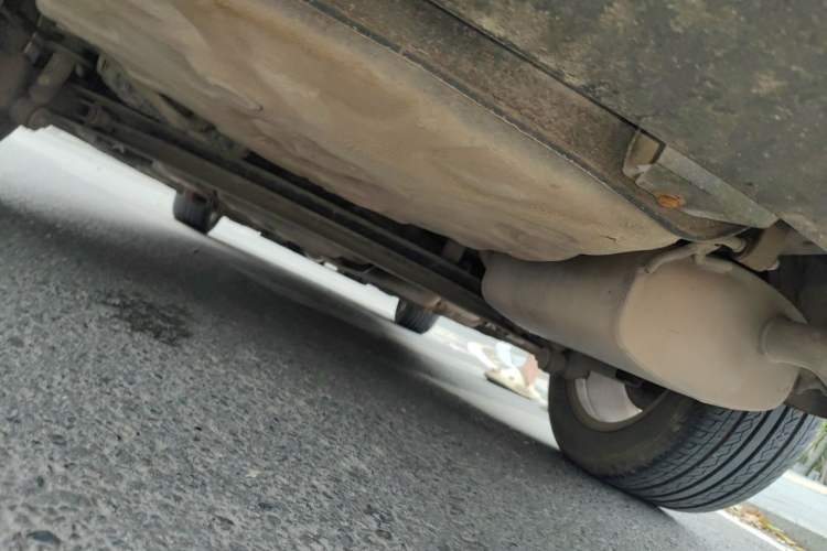 Used Geely Auto Emgrand 2015 Sedan 1.3T Manual Upward Edition Chassis Rear