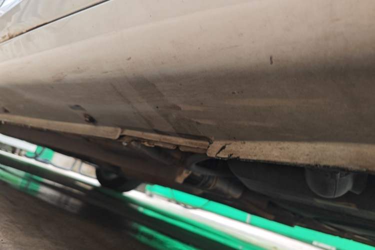 Used Geely Auto Emgrand 2015 Sedan 1.5L CVT Upward Version Chassis Rear Left