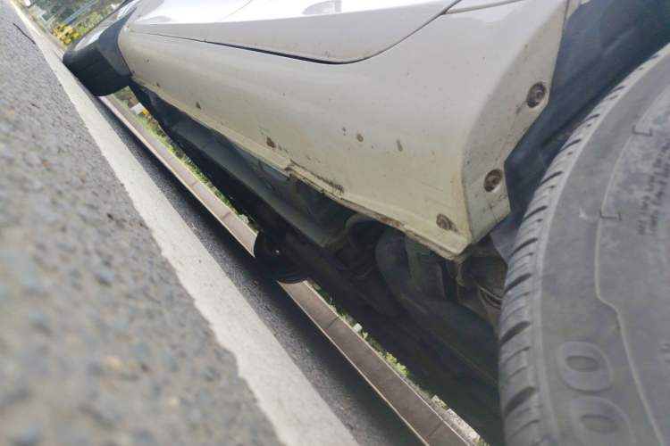 Used Geely Auto Emgrand 2015 Sedan 1.5L Manual - Top Trim Level Chassis Rear Left