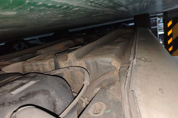 Used Geely Auto Emgrand 2015 Sedan 1.5L CVT Upward Version Chassis Rear Left