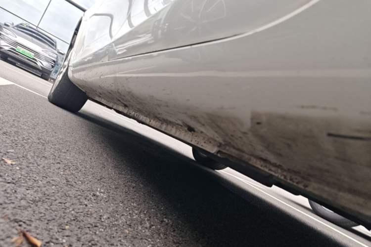 Used Geely Auto Emgrand 2015 Sedan 1.5L Manual - Top Trim Level Chassis Rear Left