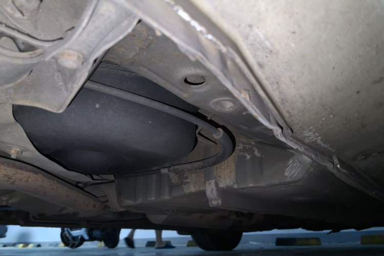 Used Geely Auto Emgrand 2015 Sedan 1.3T CVT Upward Edition Chassis Rear Right