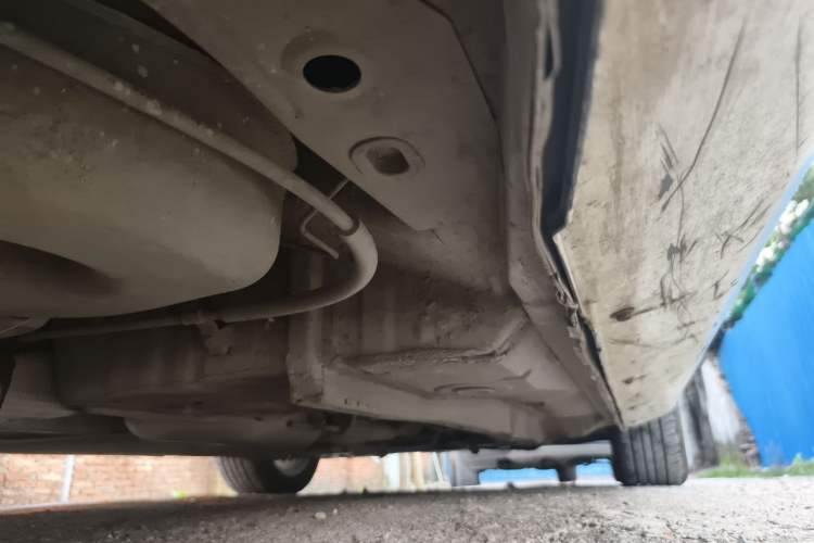 Used Geely Auto Emgrand 2015 Sedan 1.5L Manual - Top Trim Level Chassis Rear Right