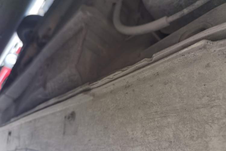Used Geely Auto Emgrand 2015 Sedan 1.5L Manual - Top Trim Level Chassis Rear Right
