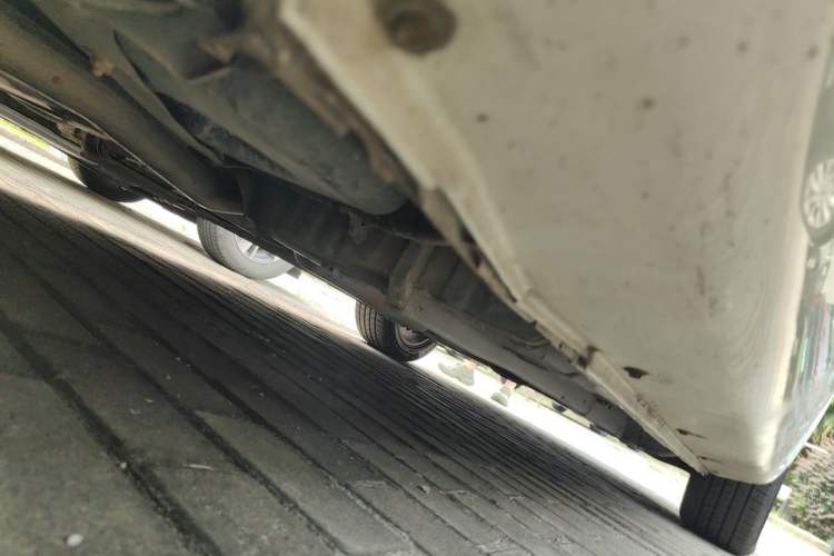 Used Geely Auto Emgrand 2015 Sedan 1.5L Manual - Top Trim Level Chassis Rear Right