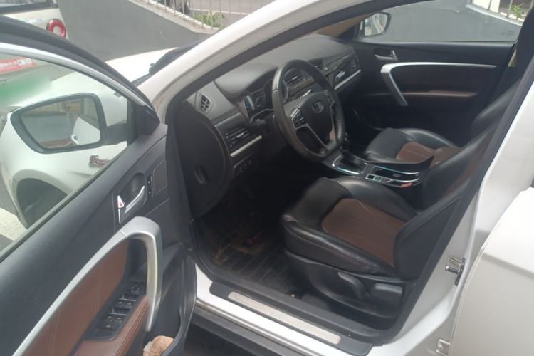Used Geely Auto Emgrand 2015 Hatchback RS 1.5L CVT Upward Edition Driver Seat