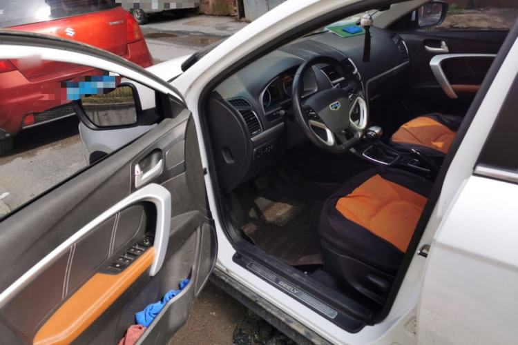Used Geely Auto Emgrand 2015 Hatchback RS 1.5L CVT Upward Edition Driver Seat