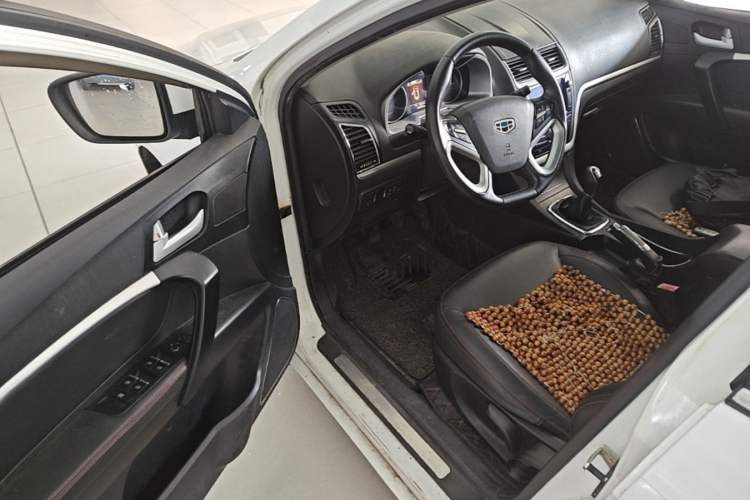 Used Geely Auto Emgrand 2015 Sedan 1.5L Manual - Top Trim Level Driver Seat