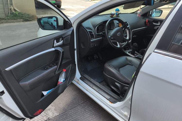Used Geely Auto Emgrand 2015 Sedan 1.5L Manual - Top Trim Level Driver Seat