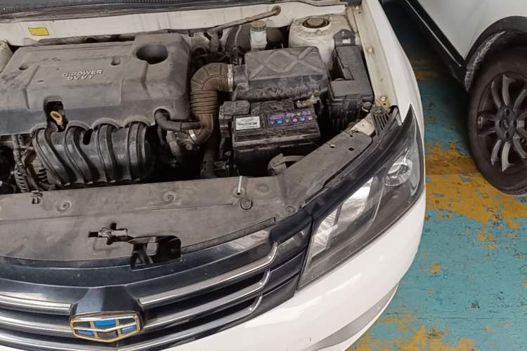 Used Geely Auto Emgrand 2015 Sedan 1.5L CVT Upward Version Engine Bay Left