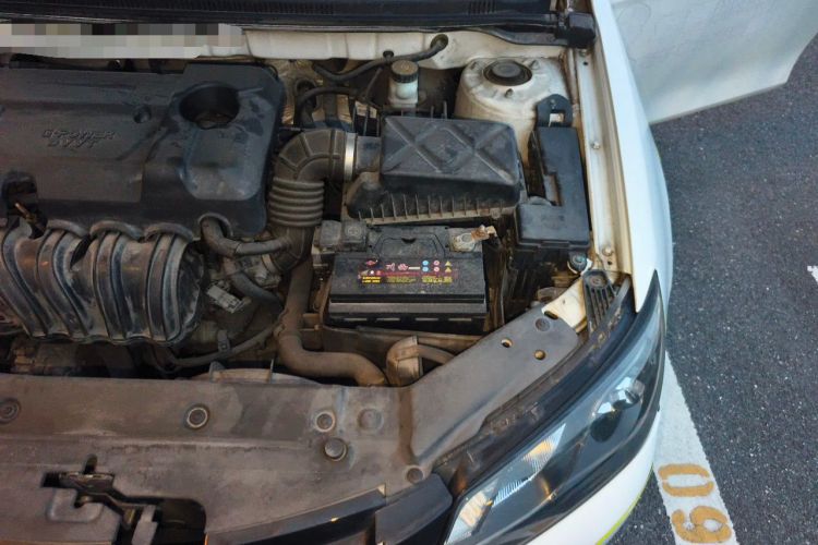 Used Geely Auto Emgrand 2015 Sedan 1.5L CVT Upward Version Engine Bay Left