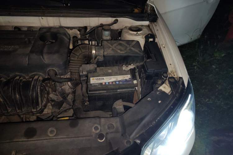Used Geely Auto Emgrand 2015 Sedan 1.5L CVT Upward Version Engine Bay Left