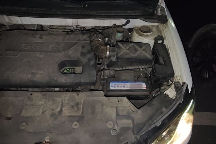 Used Geely Auto Emgrand 2015 Sedan 1.3T CVT Upward Edition Engine Bay Left